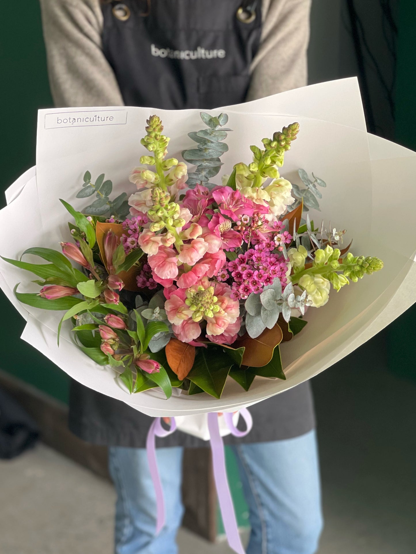 Seasonal Bouquet Medium