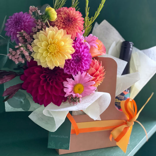 Bubbles & Blooms | Heathcote Shiraz