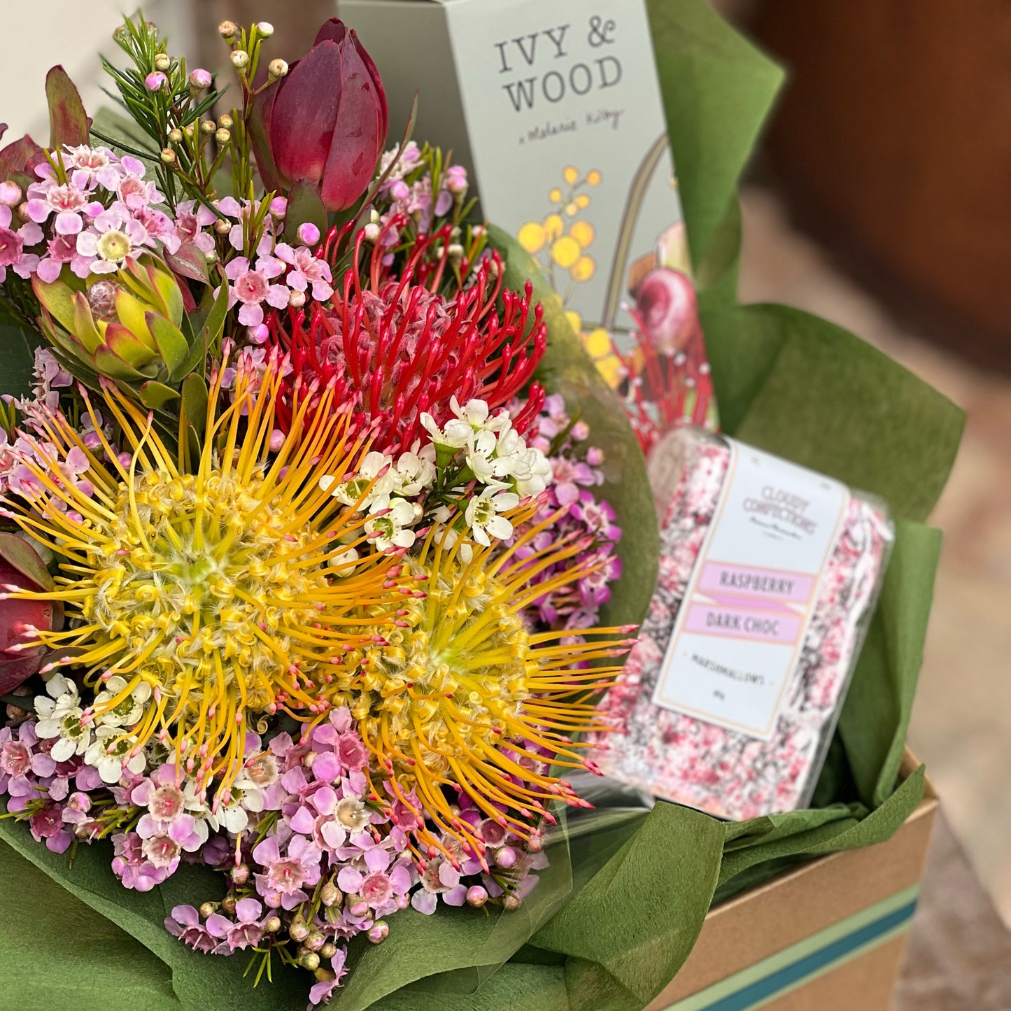 Treat Yourself Bloom Box with Reed Diffuser