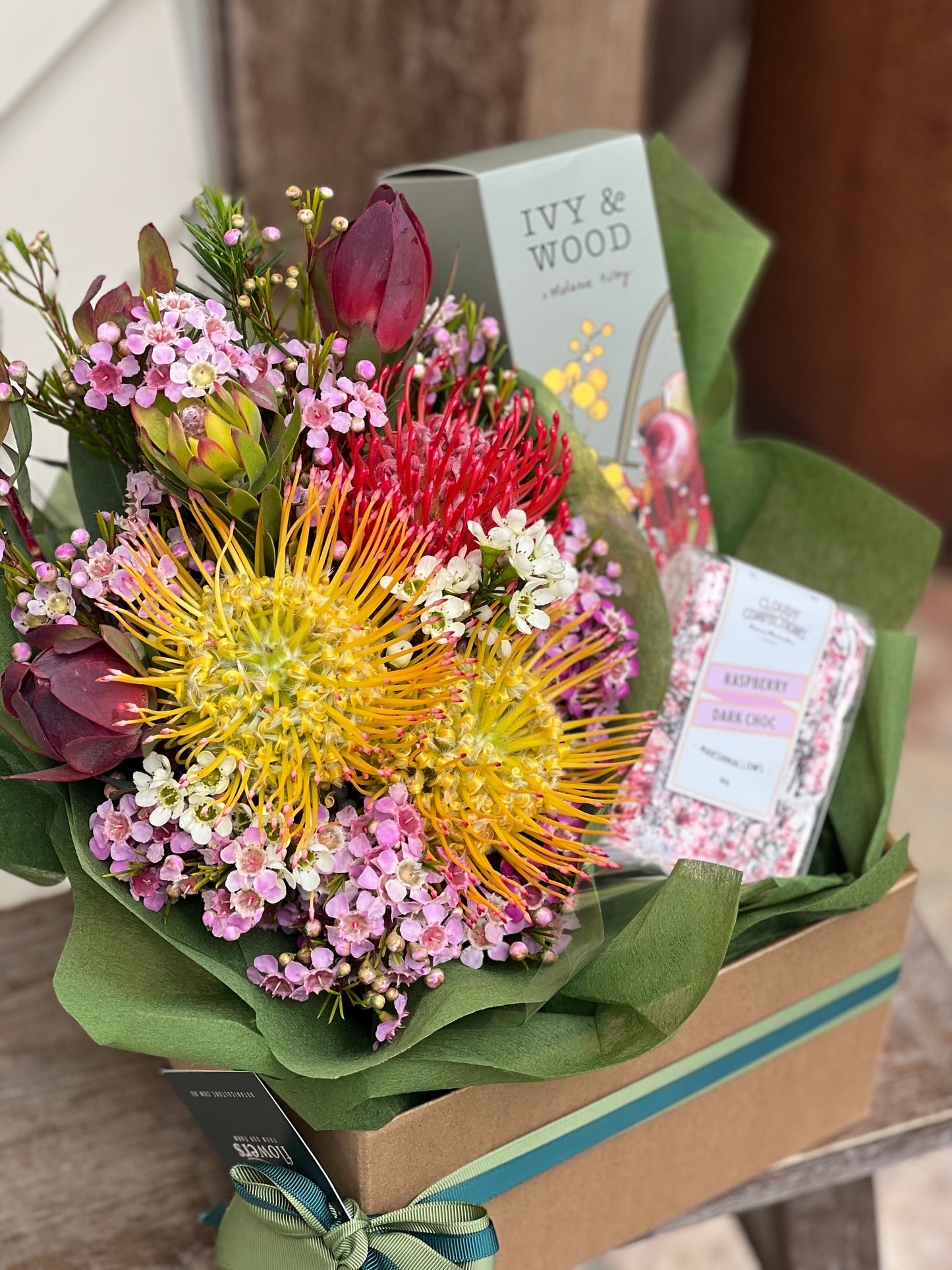 Treat Yourself Bloom Box with Reed Diffuser