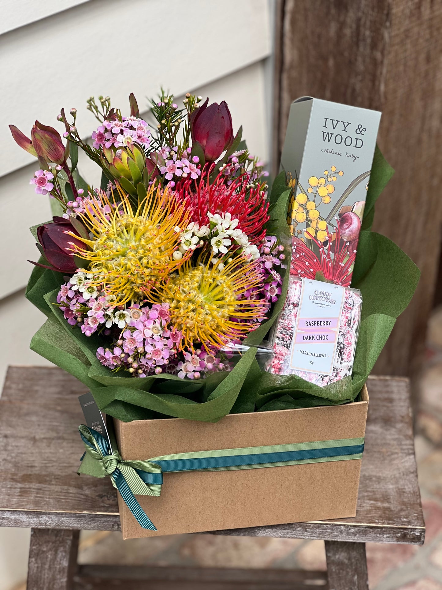 Treat Yourself Bloom Box with Reed Diffuser